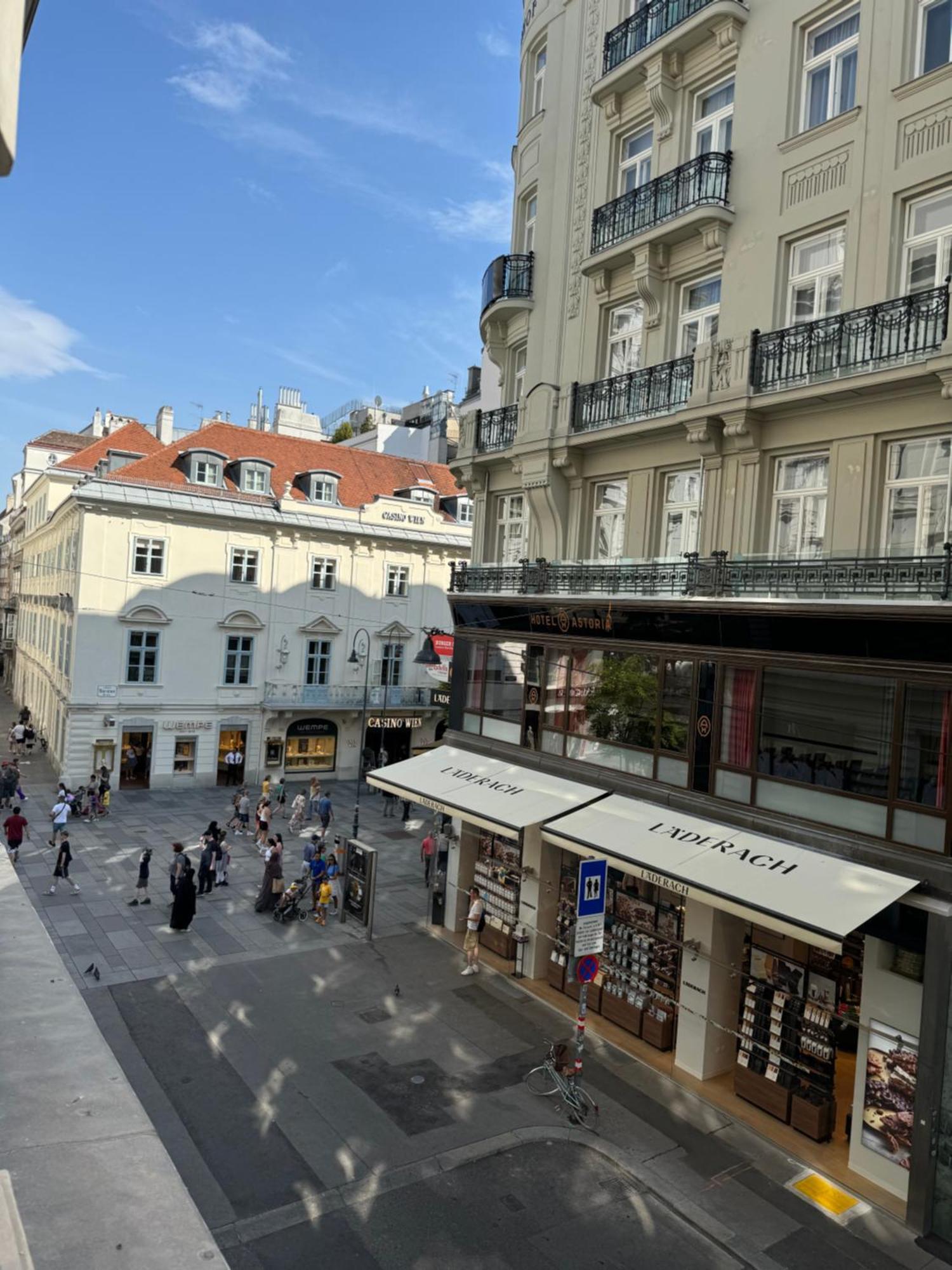 Opera Vienna Apartment 145 M2 Экстерьер фото